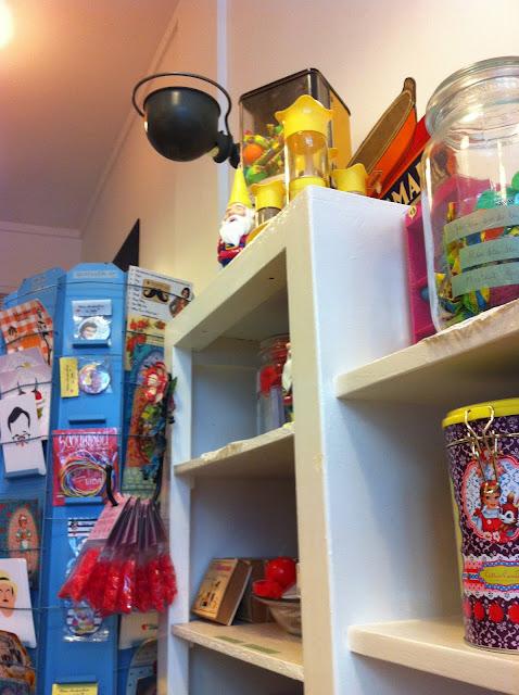 Bruncher dans une maison de poupée