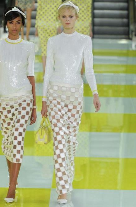 Fashion Week: Louis Vuitton: sixties fun