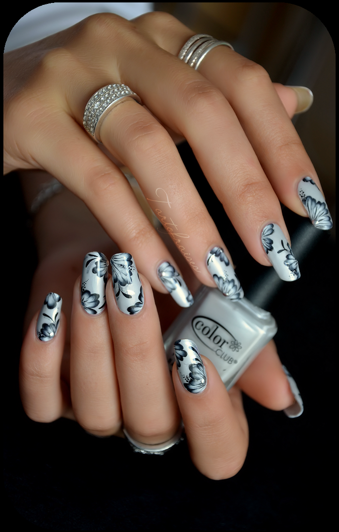 http://images.tartofraises.fr/nailart/blackNwhite/black-white-OS_8.png
