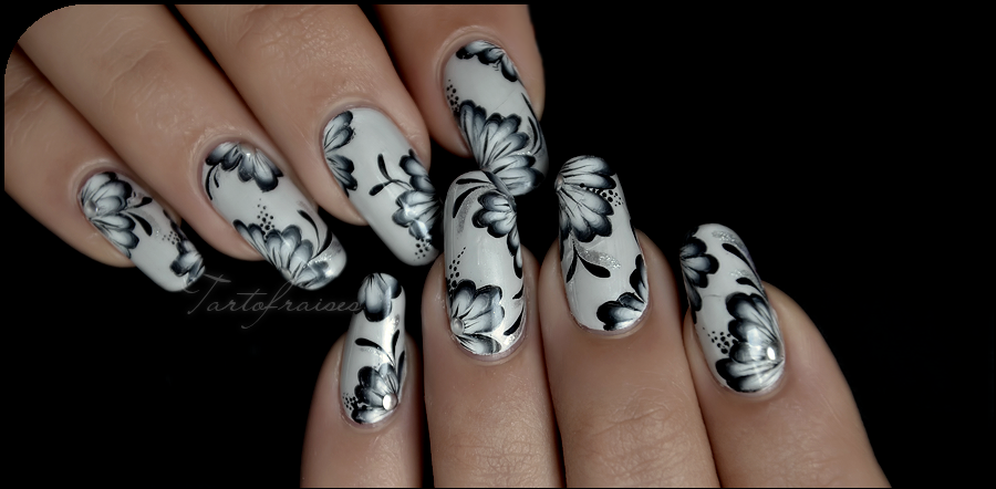 http://images.tartofraises.fr/nailart/blackNwhite/black-white-OS_3.png
