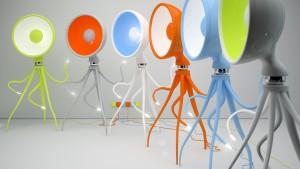 Une lampe poulpe multicolore