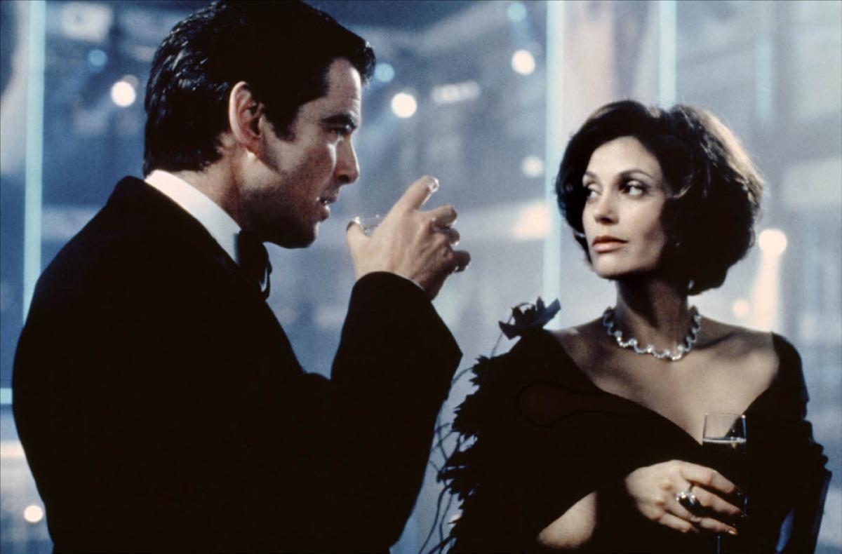 [Dossier] 50 ans de James Bond Girls