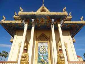 Pchum ben : fête des morts au Cambodge