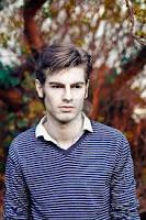 Julie Dans Son Manteau Blanc