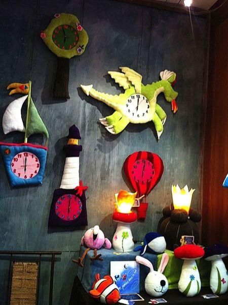 EXPO-VENTE A MONTMARTRE