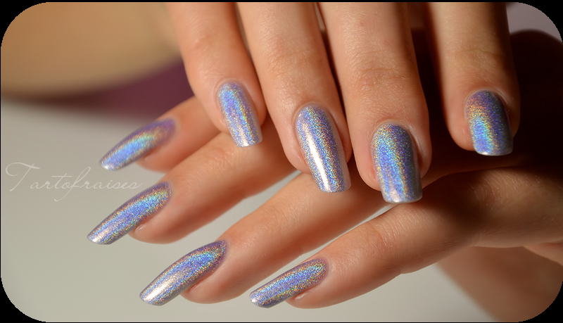 http://images.tartofraises.fr/vernis/LM/holo/LM1_coldglace4.png