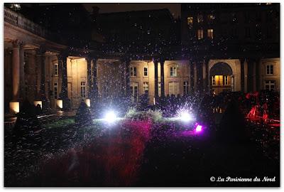Un moment féerique dans la cour des Archives Nationales