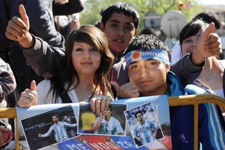 Messi et l’Argentine provoquent l’allégresse populaire à Mendoza
