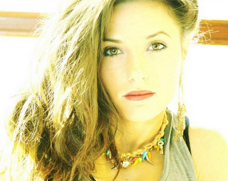 Secret Story 6 : Être fan de Capucine ça n'est pas toujours facile !