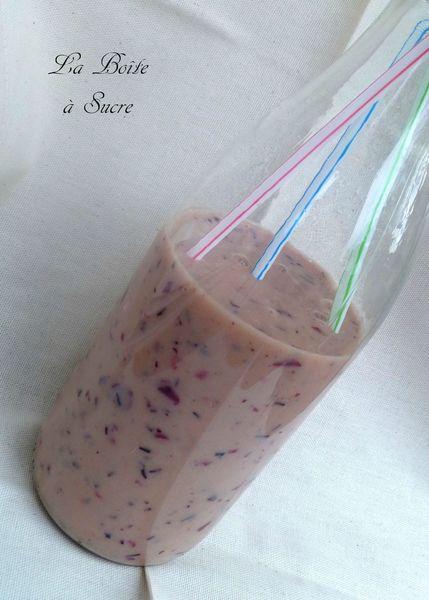 Smoothie nectarines myrtilles banane