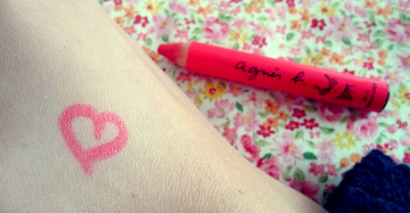 De jolies lèvres roses..! Agnes B.