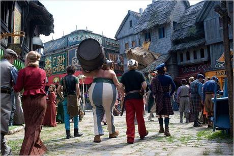 20262076.jpg-r_640_600-b_1_D6D6D6-f_jpg-q_x-xxyxx Critique Cinéma : Astérix et Obélix: au service de Sa Majesté