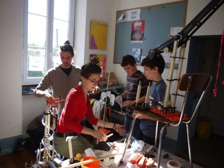 Arnaud et Laura aide les plus grands à 