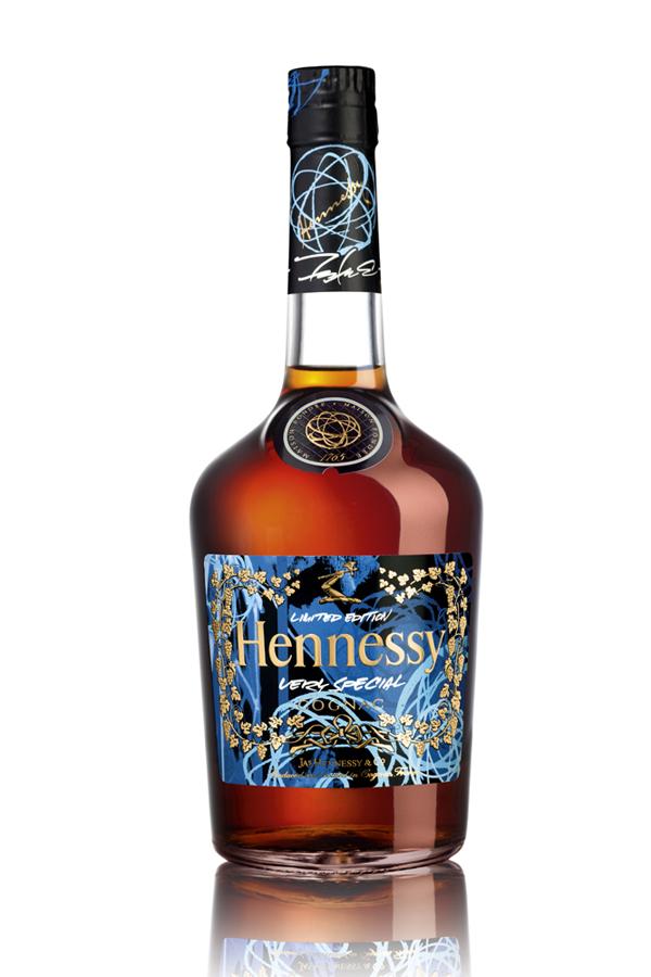 La Maison Hennessy collabore avec l’artiste Futura pour la creation d’une edition limitee