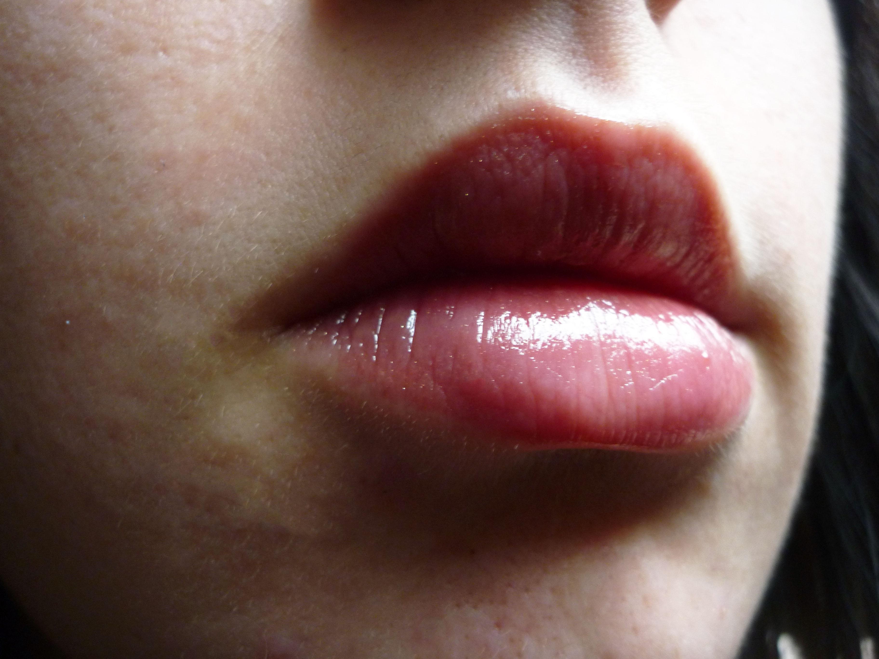 Une caresse sur mes lèvres