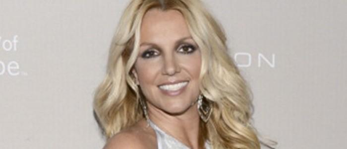 photos-britney-et-jason-en-couple-glamour-au-gala-city-of-hope-10-10-2012