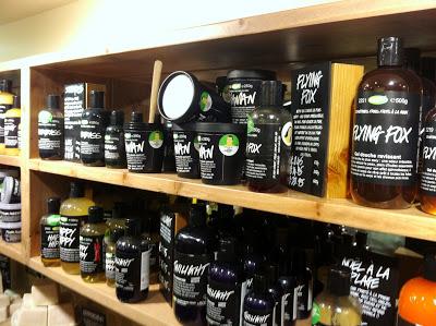 Des savons et des cupcakes