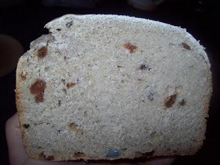 Pain au yaourt, à la cannelle et aux raisins à la Map