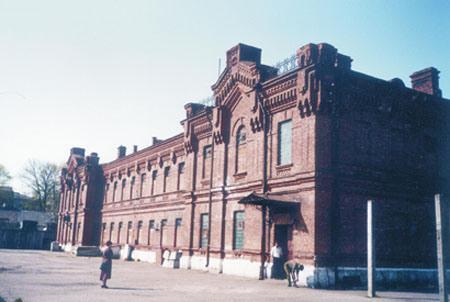 Tiens Chérie, je t’offre une nuit d’hôtel en prison