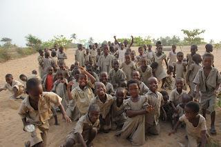 Humanitaire : les petites ONG condamnées à disparaître ?