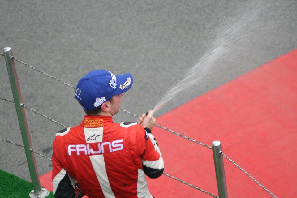 frijns Antonio Da Costa et Robin Frijns iront aux Young Driver tests de Red Bull à Abu Dhabi