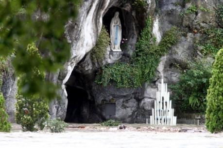 Inondations de Lourdes : comment aider les sanctuaires ?