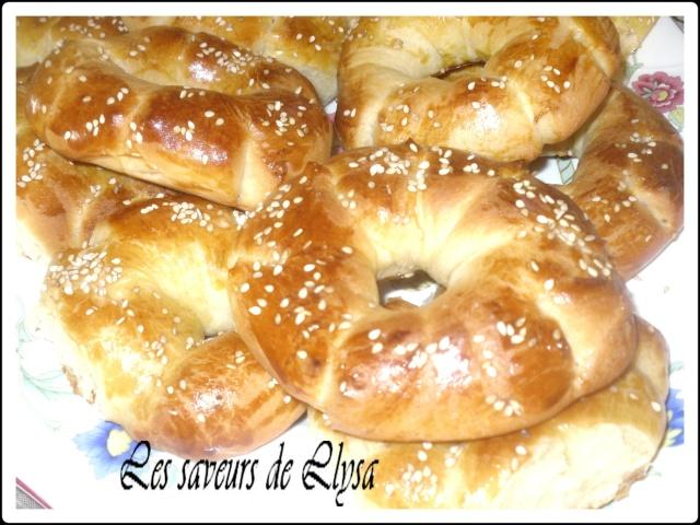 Les kaaks ou couronnes briochées