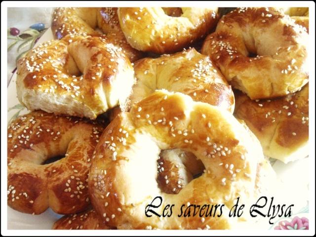 Les kaaks ou couronnes briochées