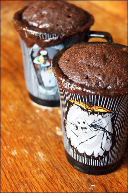 Chocolate mug cake ( du plaisir en moins de 5 minutes)