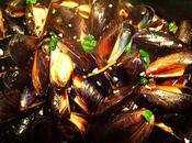 Moules sautées l'ail basilic