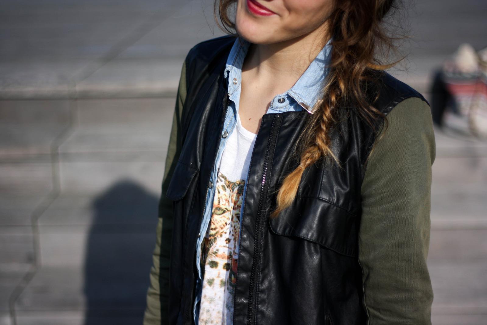 Image and video hosting by TinyPic