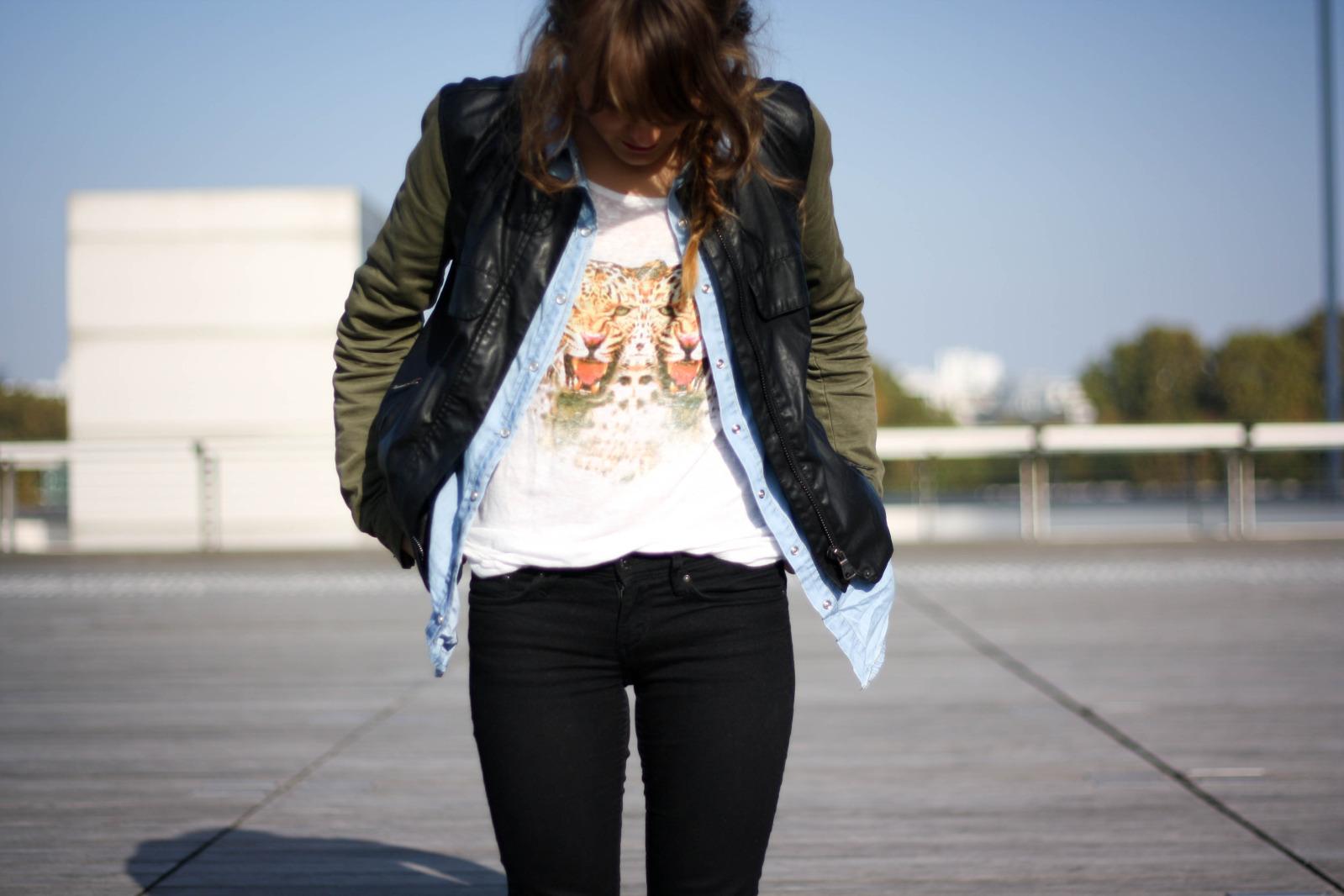 Image and video hosting by TinyPic