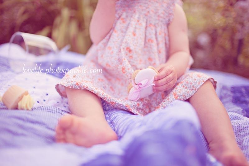 photographe bébé 78 75 92LovelifePhotographie2012 07 Olivia, séance photo bébé cupcakes Saint Germain en laye   photographe bébé 75,78,92   Daisycake