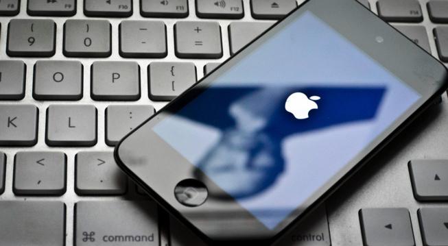 Steve Jobs élu le patron le plus révolutionnaire au monde...