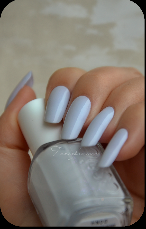 http://images.tartofraises.fr/vernis/ESSIE/ToBuyOrNotToBuy_6.png