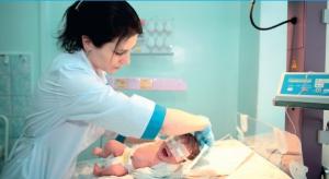DISPOSITIF: Le nouvel adhésif néonatal qui ne fait plus mal  – PNAS