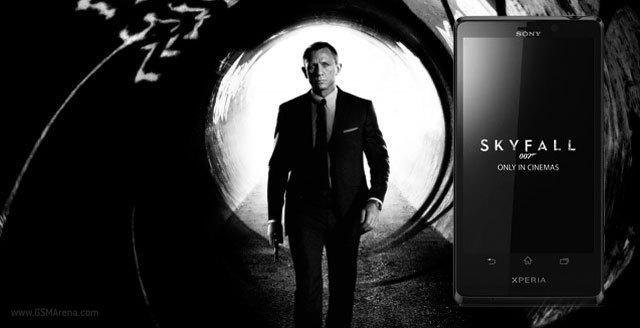 Xperia T: James Bond a choisi son smartphone, et ce n'est pas un iPhone...