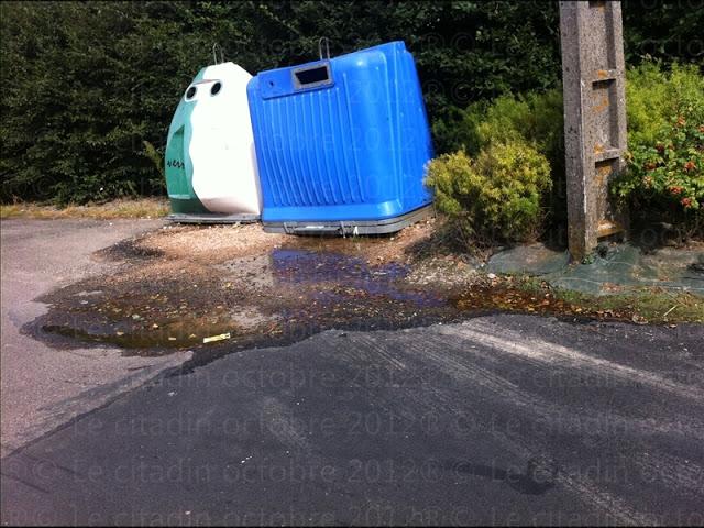 Grosse fuite d'eau sur le stade enfin en réparation (1er partie)...