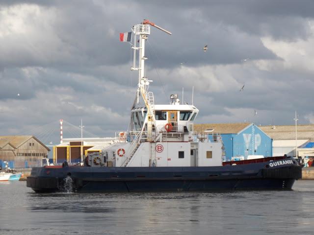 bassin et coquille de soi