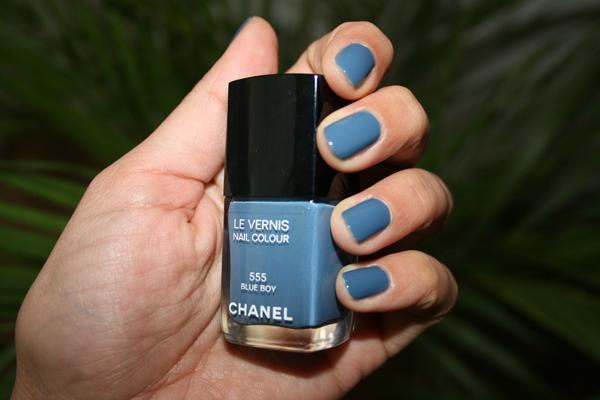 Blue Jeans attitude avec Chanel et agnès b