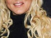 Loana porte plainte pour abus confiance