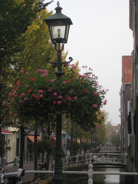 Delft : autres canaux dans les brumes du Nord