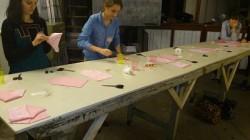 craft night etsy3 250x140 Etsy organise sa Craft night