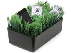 Cachez-moi ces horribles fils! - Station de recharge esthétique 