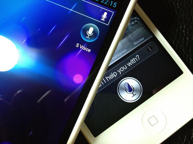 Google Voice Search VS Siri sur iPhone...