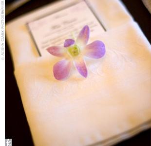 L’orchidee naturelle en decoration de table: une sacrée bonne idée