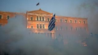 Grèce : le tonneau des Danaïdes
