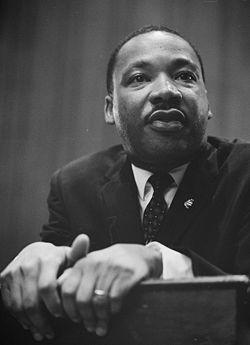 250px-martin-luther-king-1964-leaning-on-a-lectern.1207295951.jpg