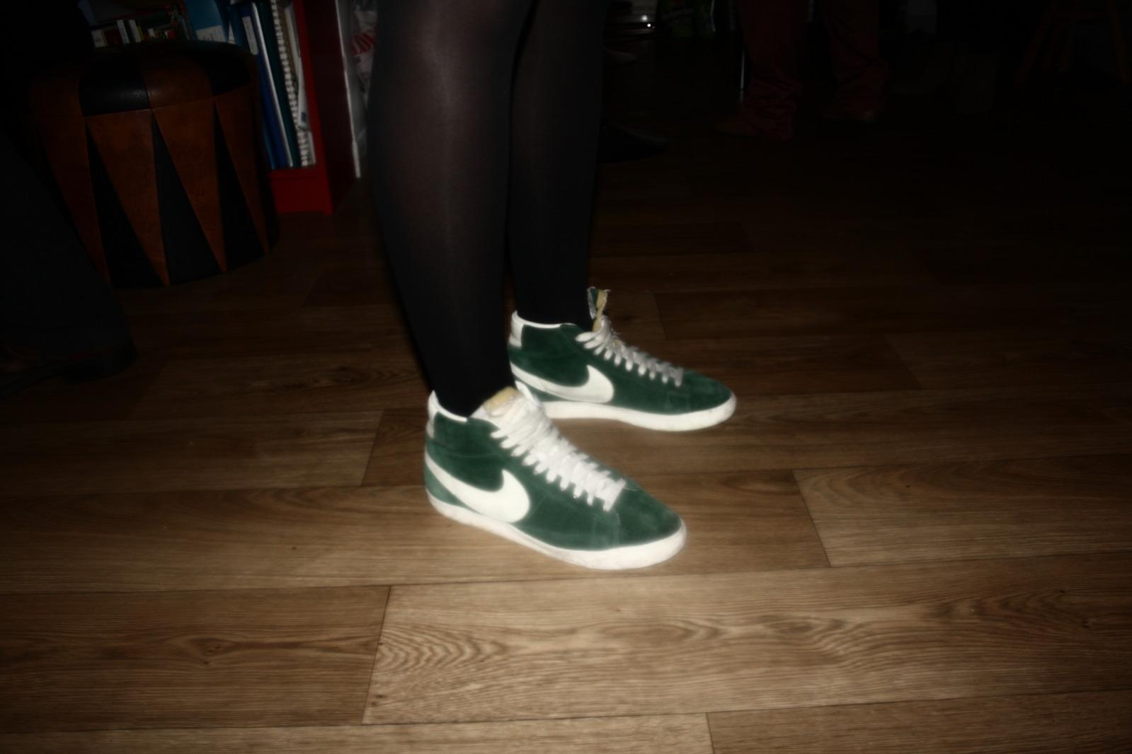 Image and video hosting by TinyPic