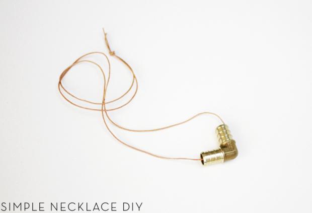 -DIY- Le collier quincaillerie
